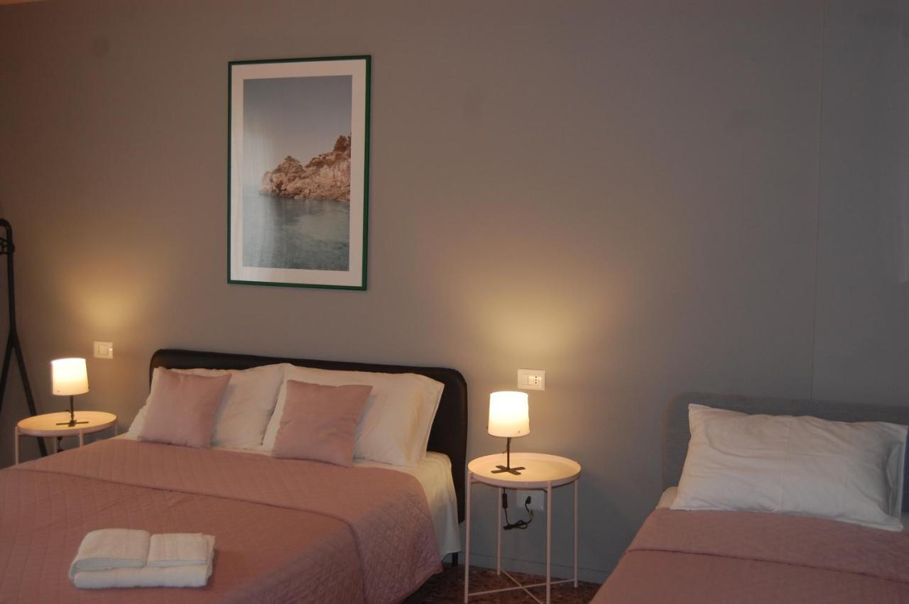 Bed and Breakfast Dimora 81 Сиракузы Экстерьер фото