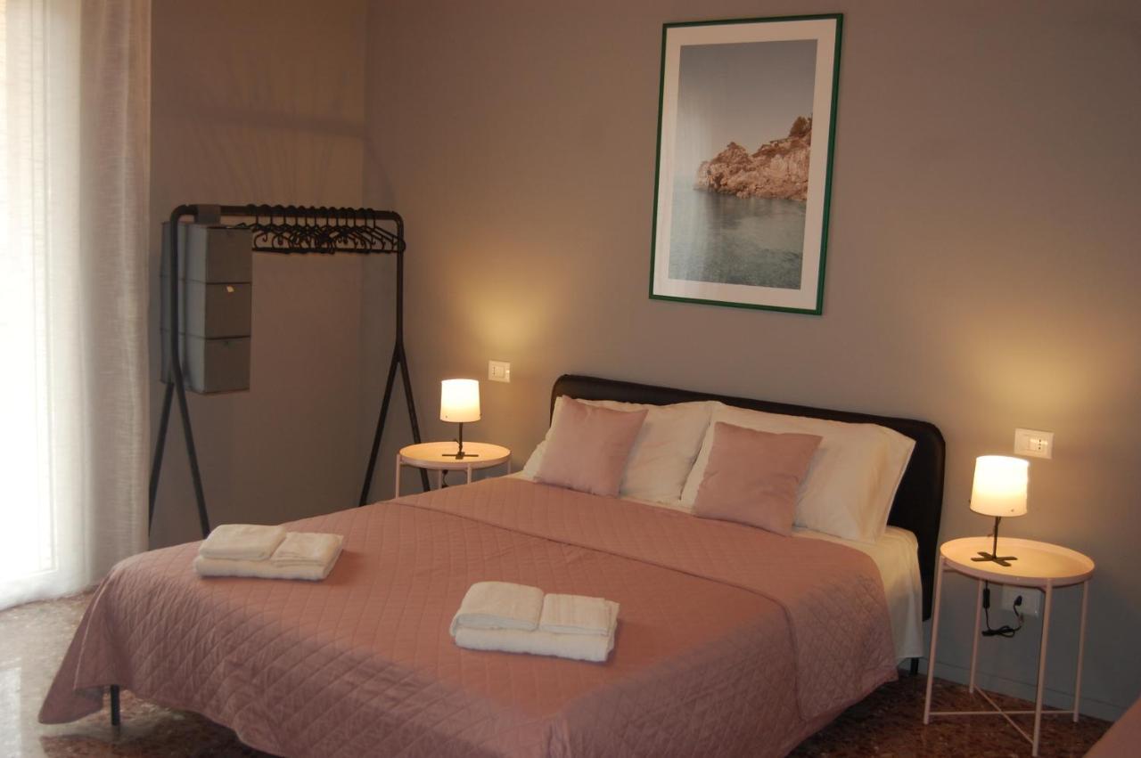 Bed and Breakfast Dimora 81 Сиракузы Экстерьер фото
